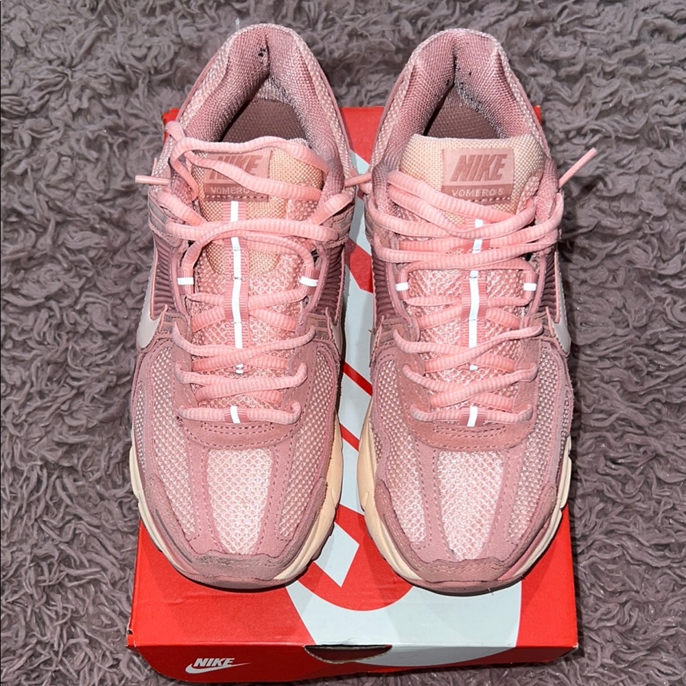 Nike Women's Pink Vomeros Sneakers